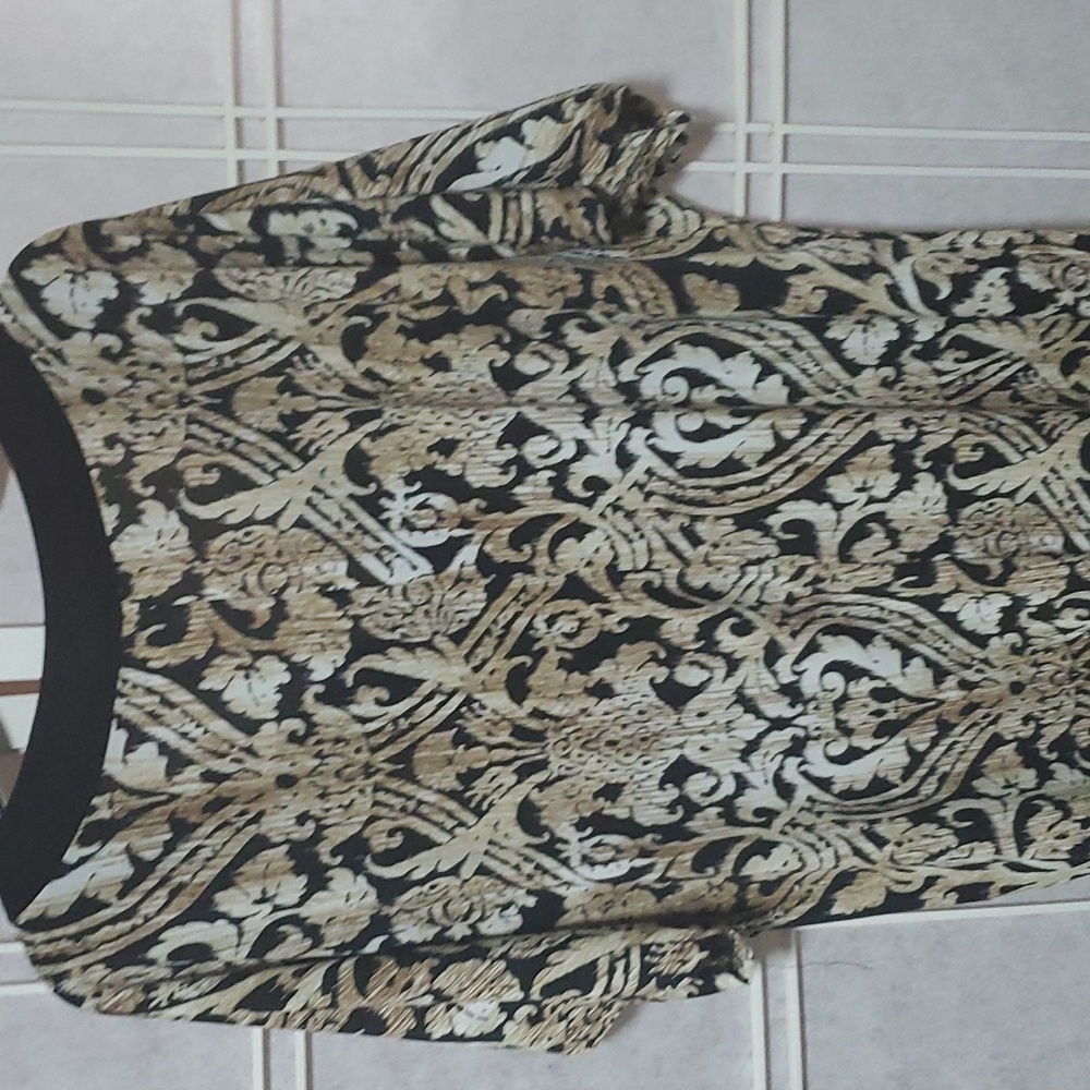 Claudia Richard Women's Top View 5
